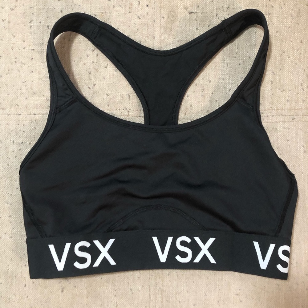 Victoria’s Secret sports bra. Size small. Black!